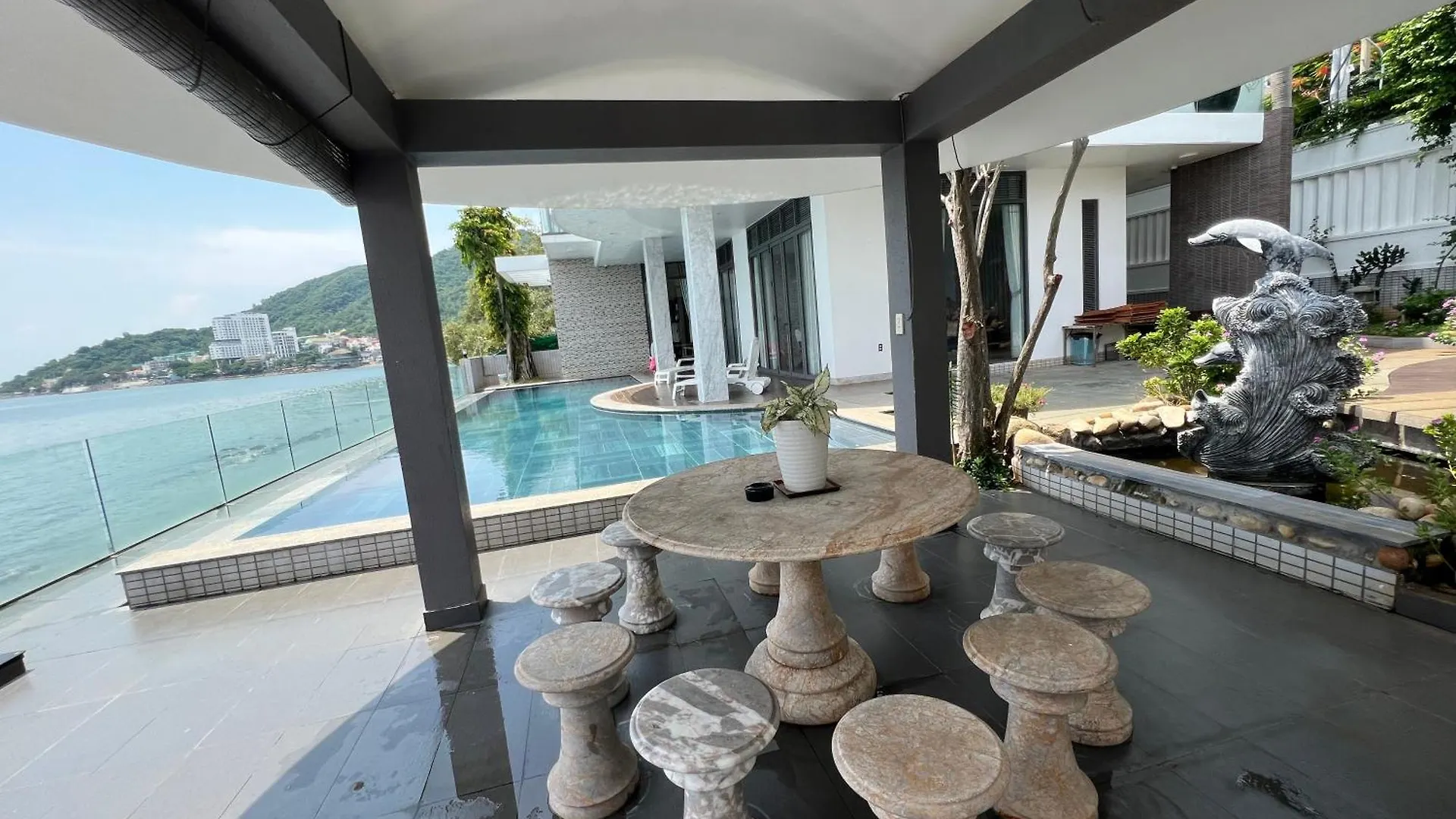 Nancy Tran Grand Strip Vung Tau Villa 10