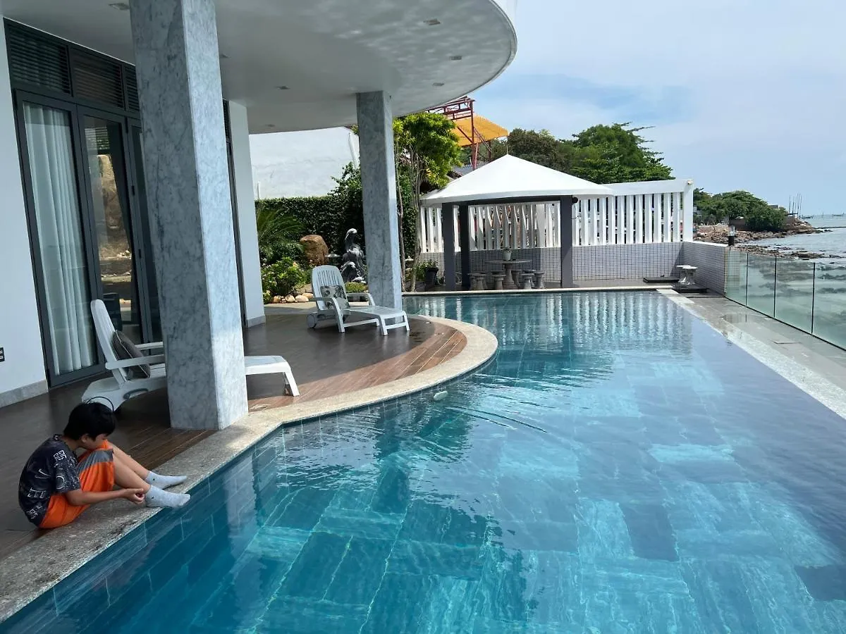 Nancy Tran Grand Strip Vung Tau Villa 10 Vietnam