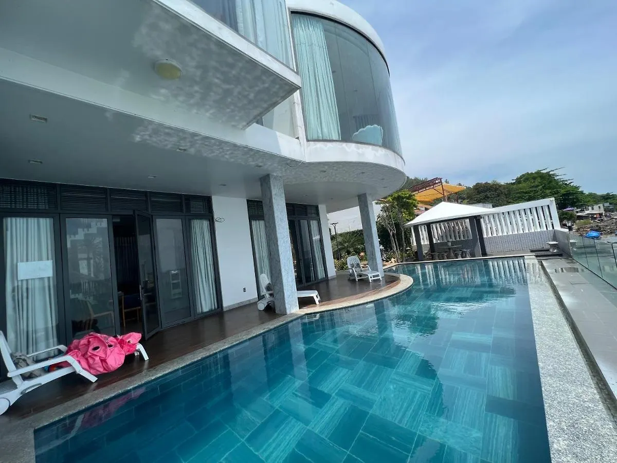 Nancy Tran Grand Strip Vung Tau Villa 10