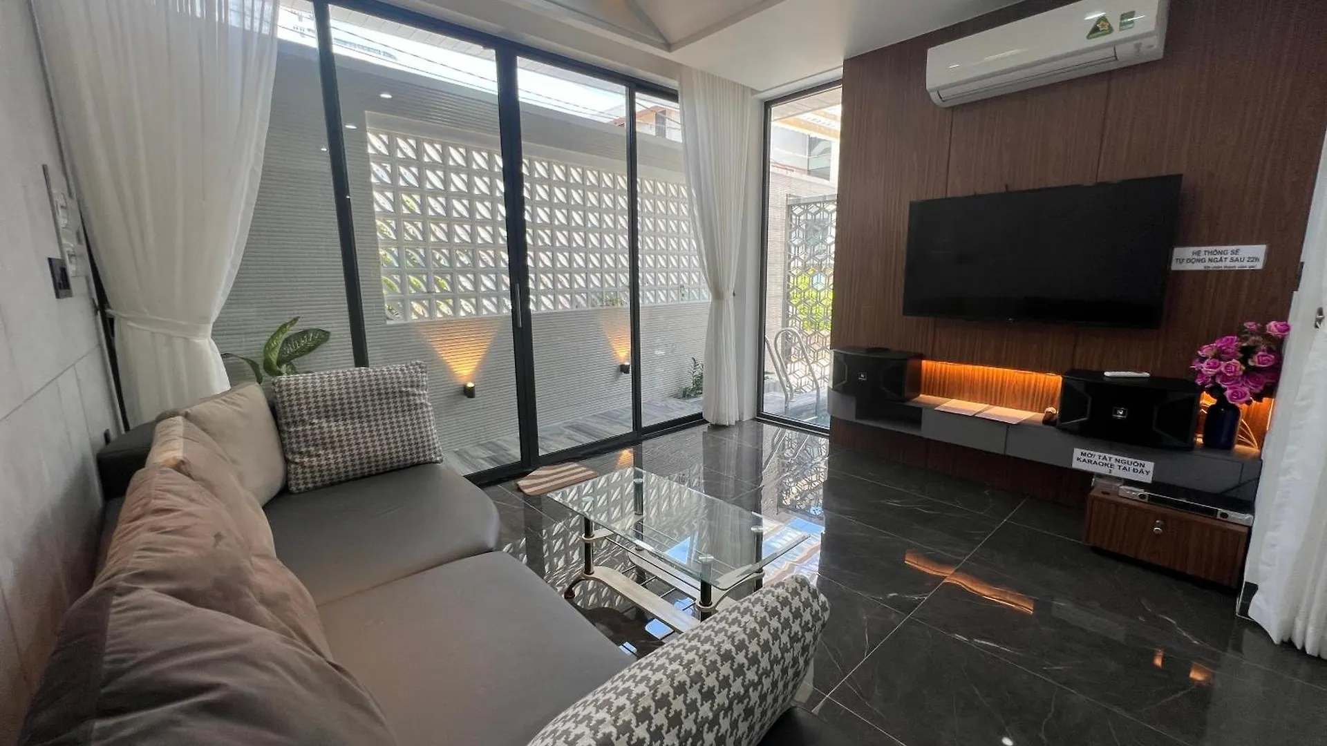 Nancy Tran Grand Strip Vung Tau Villa 10 Vietnam