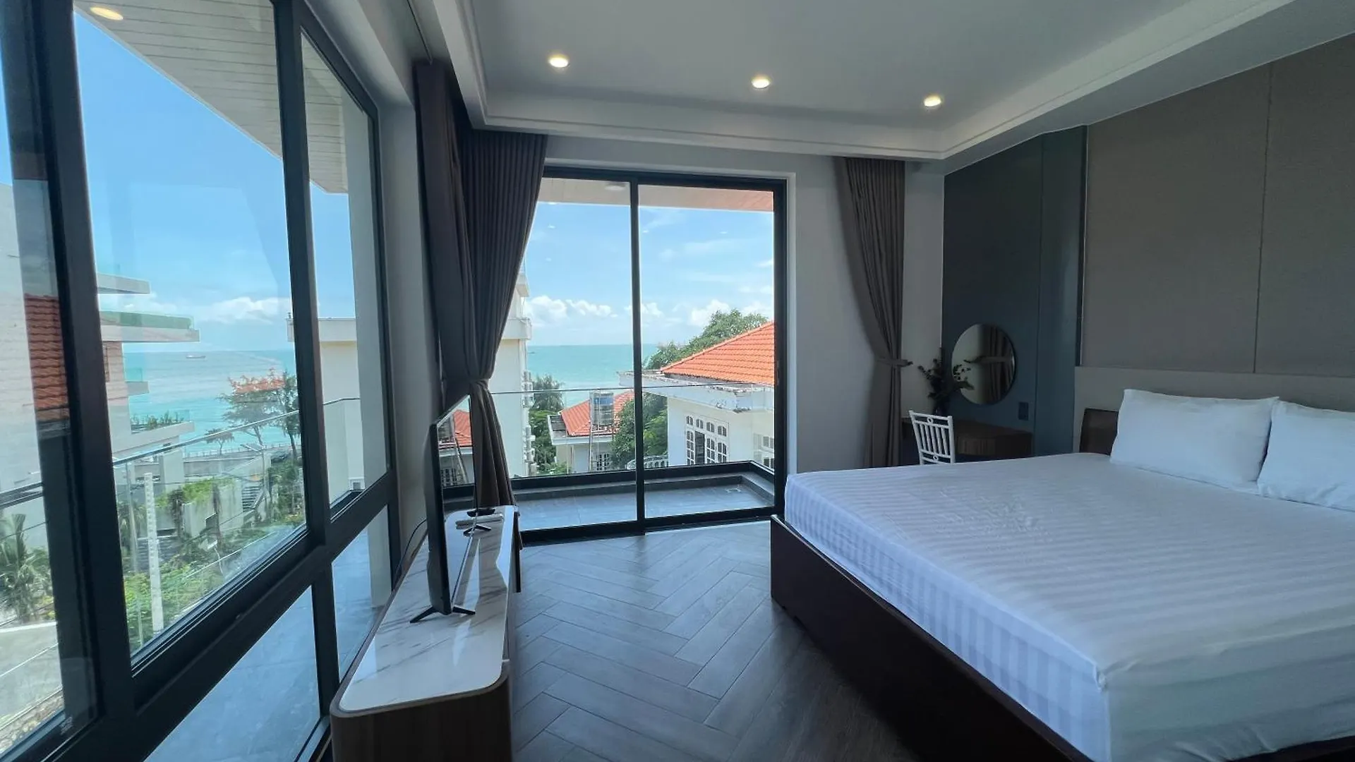 Nancy Tran Grand Strip Vung Tau Villa 10