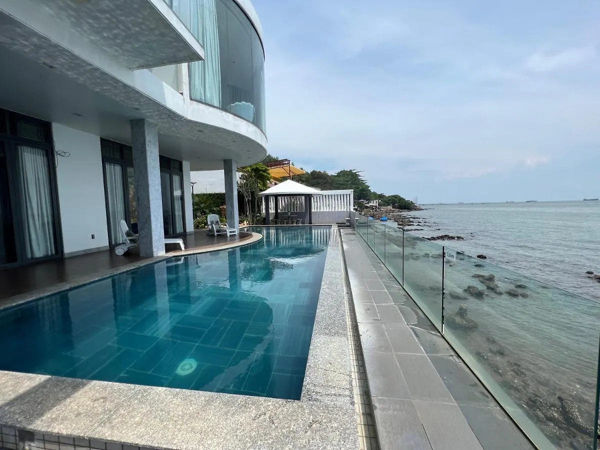 Nancy Tran Grand Strip Vung Tau Villa 10