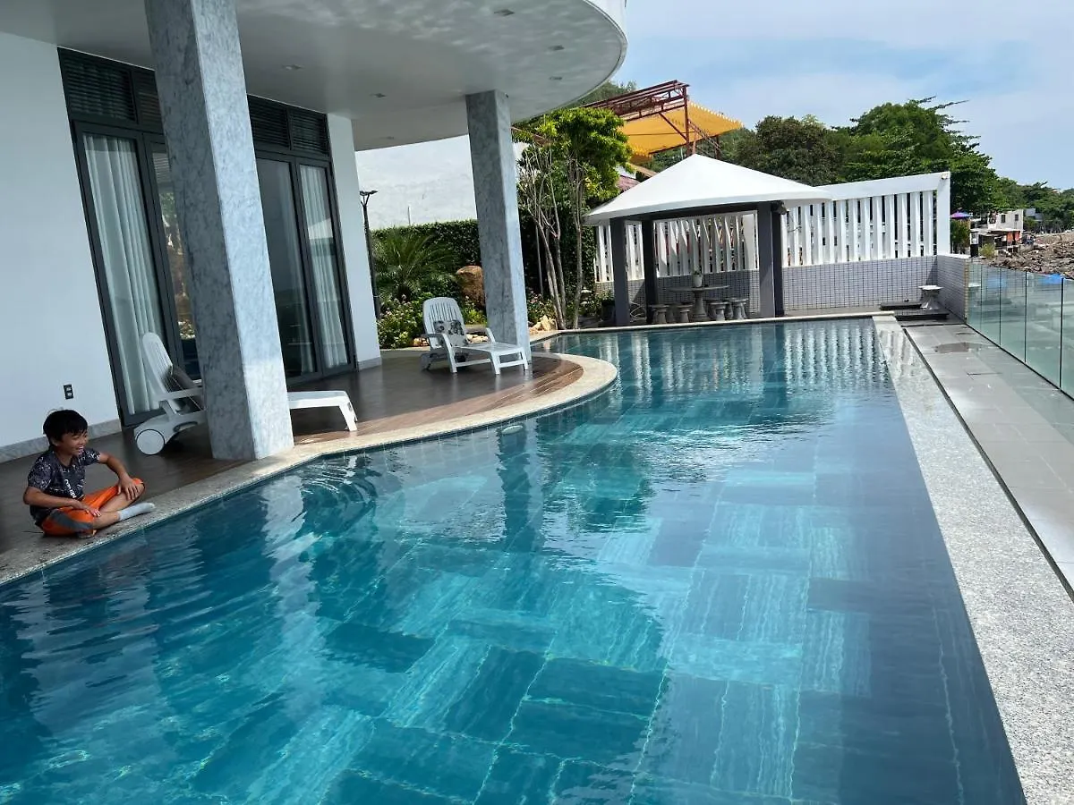 Nancy Tran Grand Strip Vung Tau Villa 10
